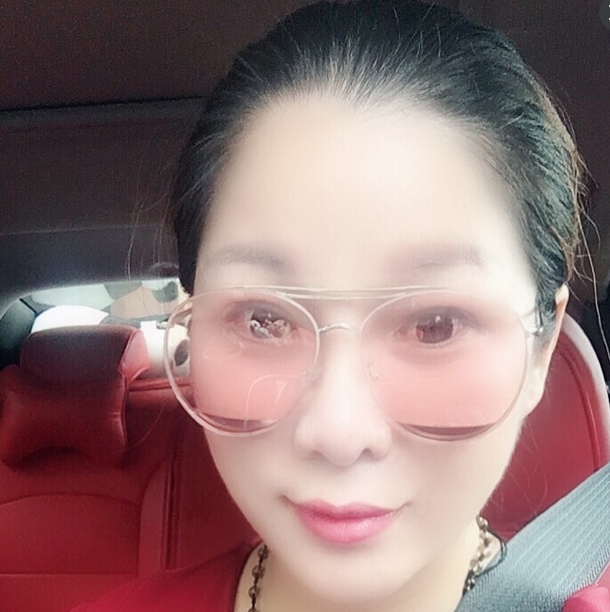你的小可爱的第一张照片--乌鲁木齐相亲服务中心