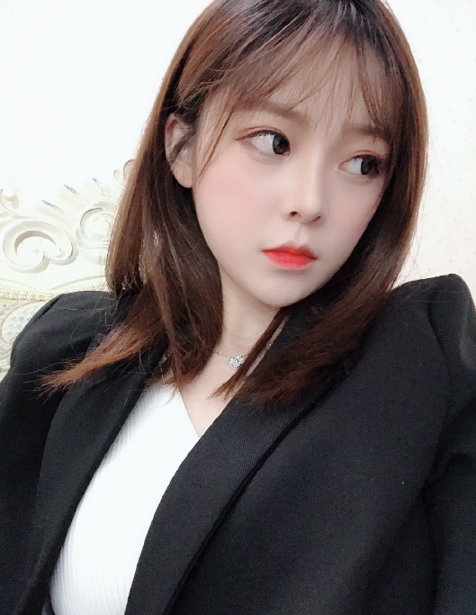 美伊i的第二张照片--乌鲁木齐相亲服务中心
