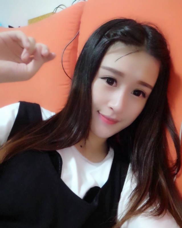 花开的季节的第一张照片--乌鲁木齐相亲服务中心