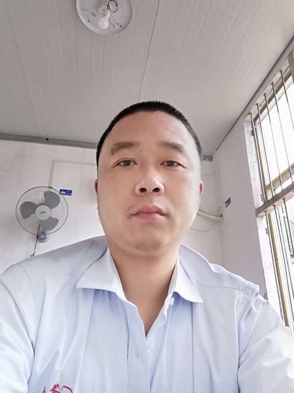 平安的第一张照片--乌鲁木齐相亲服务中心