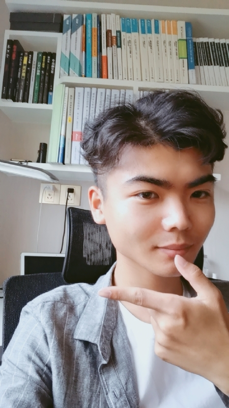 三分自由的第一张照片--乌鲁木齐相亲服务中心