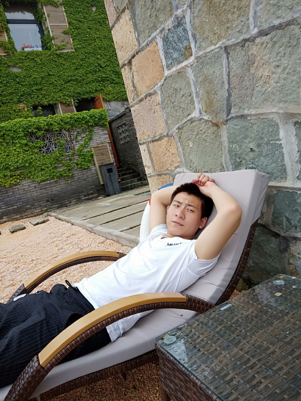 真心寻找另一半的第一张照片--乌鲁木齐相亲服务中心