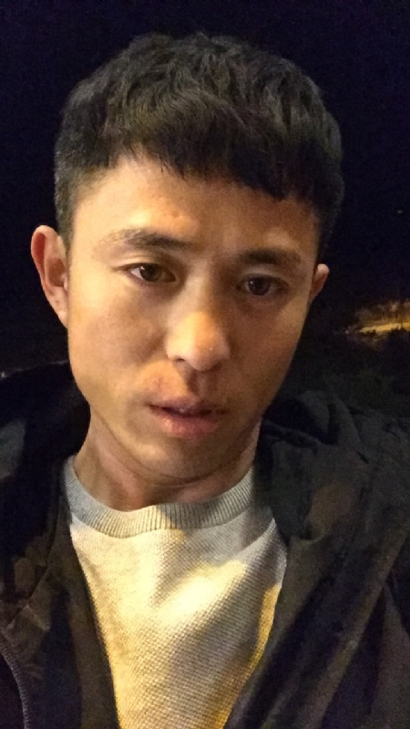 唔爱一身轻的第一张照片--乌鲁木齐相亲服务中心