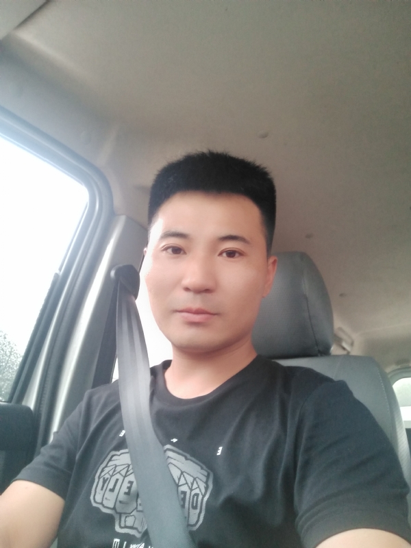 等风也等你的第一张照片--乌鲁木齐相亲服务中心