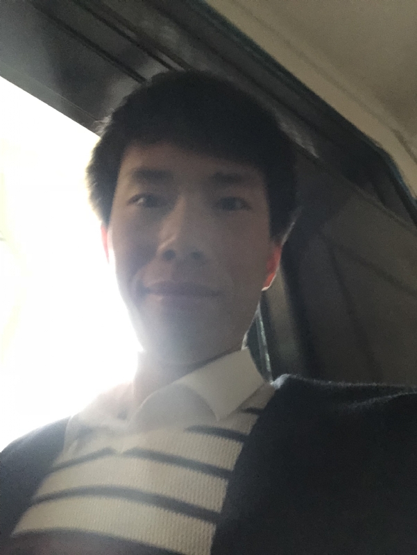 夏天的第二张照片--乌鲁木齐相亲服务中心