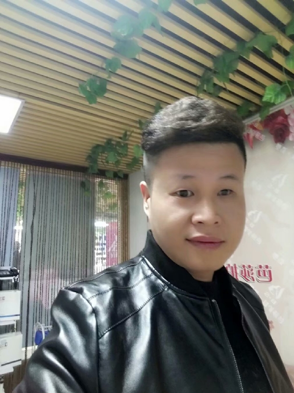萧郎的第一张照片--乌鲁木齐相亲服务中心