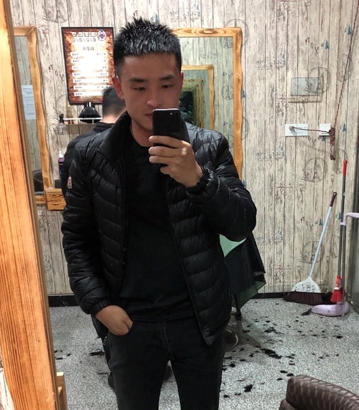 知足常乐的第一张照片--乌鲁木齐相亲服务中心