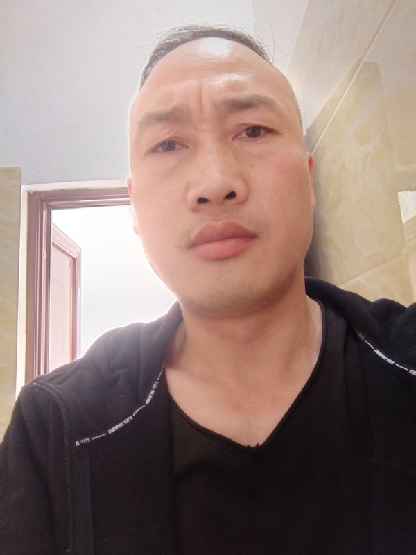 猴哥的第一张照片--乌鲁木齐相亲服务中心