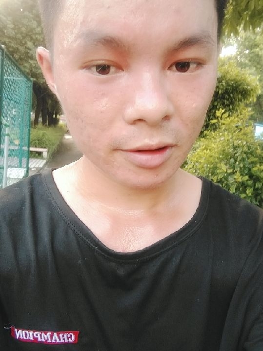 楠呐的第二张照片--乌鲁木齐相亲服务中心