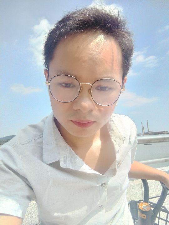 楠呐的第三张照片--乌鲁木齐相亲服务中心