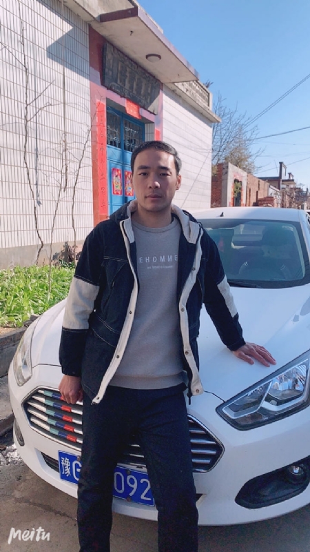 一片云的第一张照片--乌鲁木齐相亲服务中心