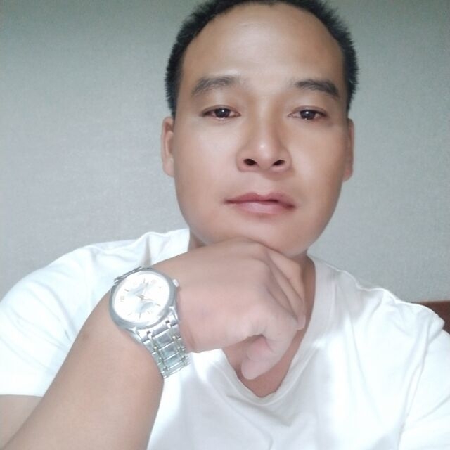 一点红的第一张照片--乌鲁木齐相亲服务中心