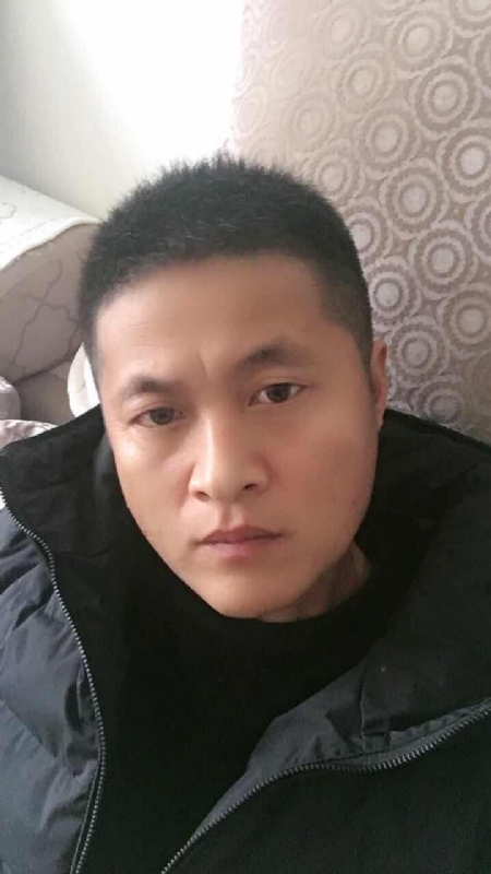 往事随风的第一张照片--乌鲁木齐相亲服务中心