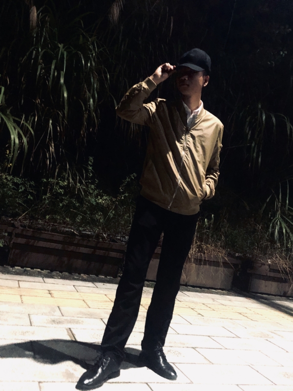 平凡的人的第二张照片--乌鲁木齐相亲服务中心