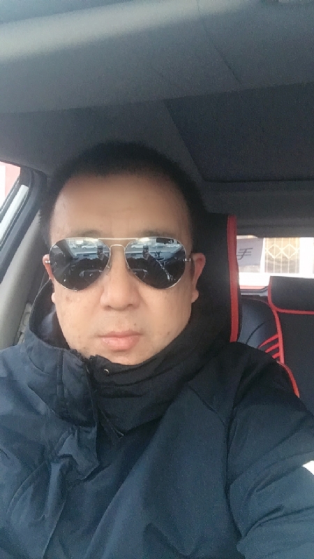小炎的第一张照片--乌鲁木齐相亲服务中心