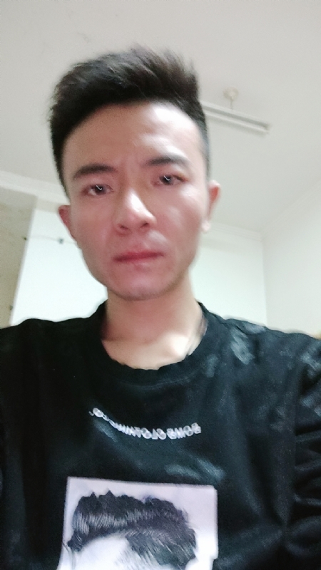 苗子的第二张照片--乌鲁木齐相亲服务中心