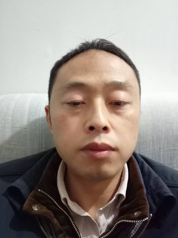 阳光的第一张照片--乌鲁木齐相亲服务中心