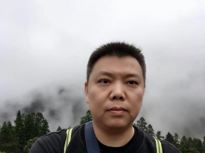 俊哥的第一张照片--乌鲁木齐相亲服务中心