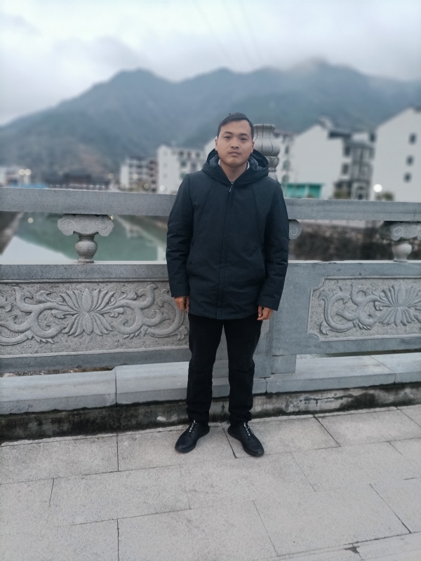 昊林的第一张照片--乌鲁木齐相亲服务中心