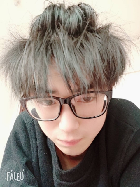 究极的第一张照片--乌鲁木齐相亲服务中心