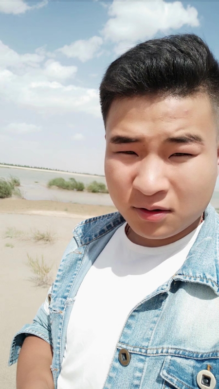 王强的第一张照片--乌鲁木齐相亲服务中心