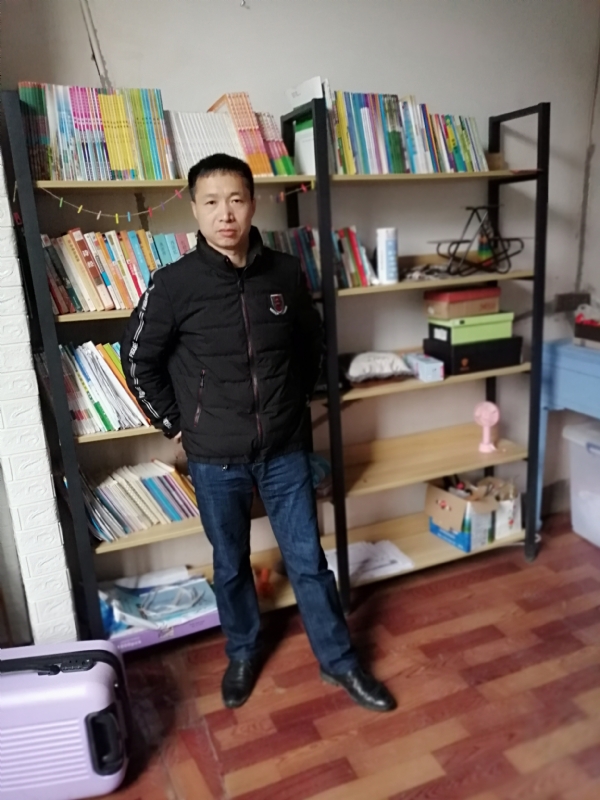 春意浓浓的第一张照片--乌鲁木齐相亲服务中心