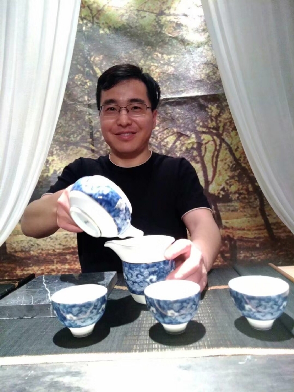 飞云之上的第一张照片--乌鲁木齐相亲服务中心