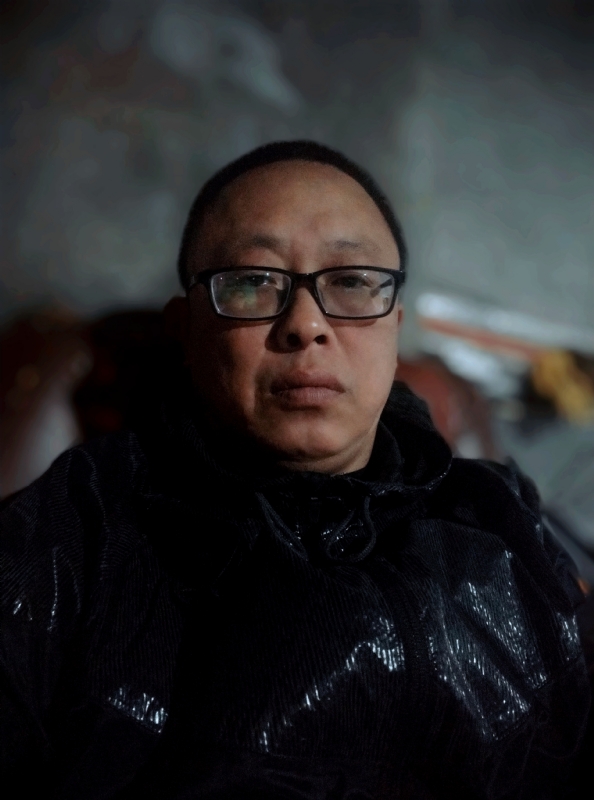 不要激动的第三张照片--乌鲁木齐相亲服务中心
