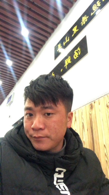 得得得的第一张照片--乌鲁木齐相亲服务中心