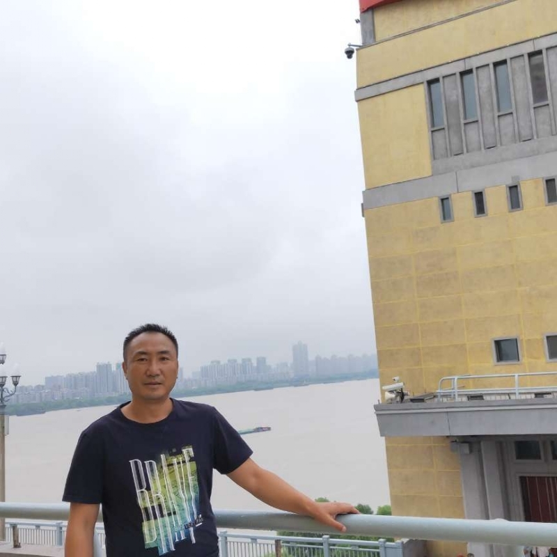 明天的第一张照片--乌鲁木齐相亲服务中心