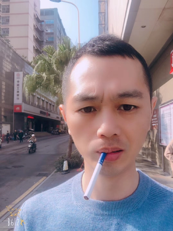 粤北一粟的第一张照片--乌鲁木齐相亲服务中心