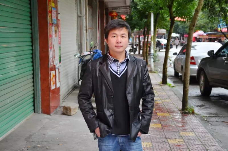 青春正点的第一张照片--乌鲁木齐相亲服务中心