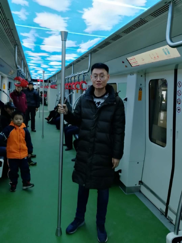 朱利安的第三张照片--乌鲁木齐相亲服务中心