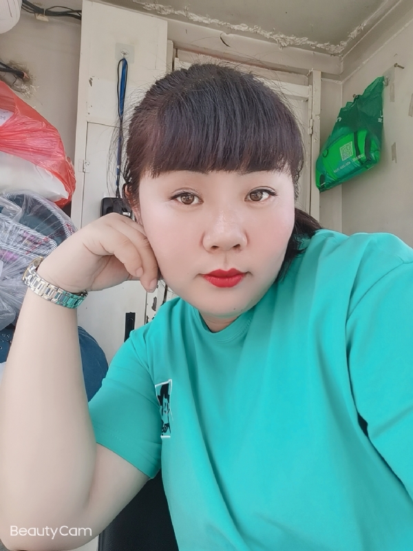 小不点的第一张照片--乌鲁木齐相亲服务中心