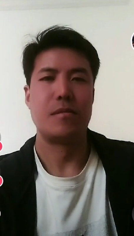 王显平的第一张照片--乌鲁木齐相亲服务中心