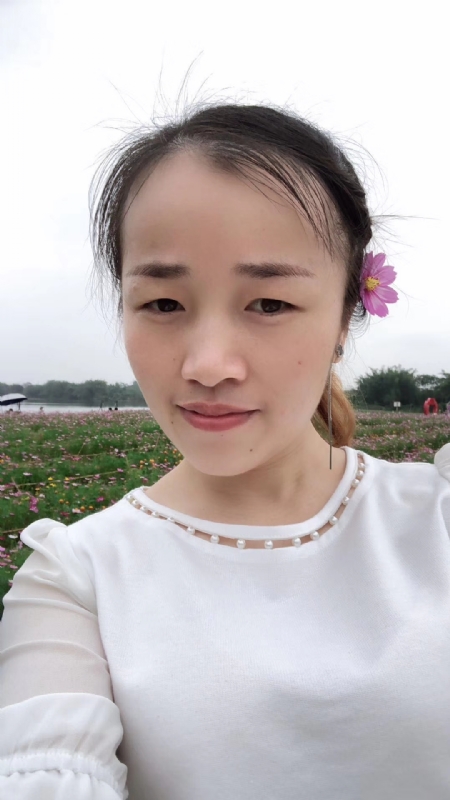 走的第一张照片--乌鲁木齐相亲服务中心