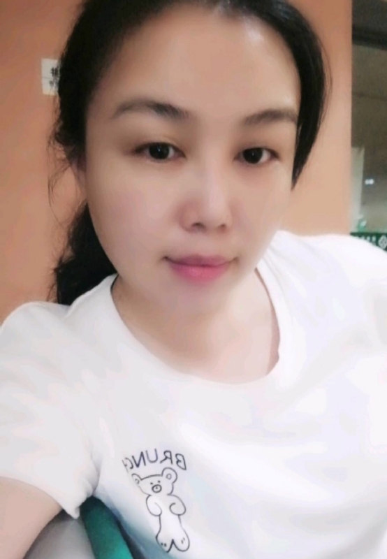 淡淡的云的第三张照片--乌鲁木齐相亲服务中心