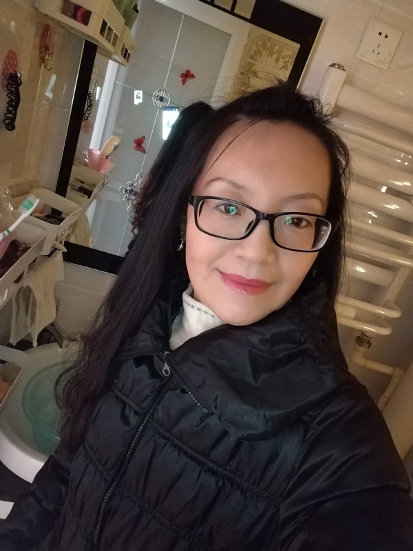 颜的第一张照片--乌鲁木齐相亲服务中心