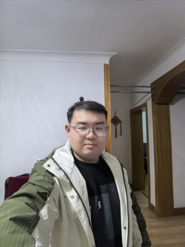 哈哈的第一张照片--乌鲁木齐相亲服务中心