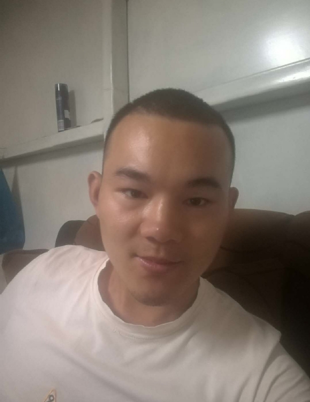 小強。。的第一张照片--乌鲁木齐相亲服务中心