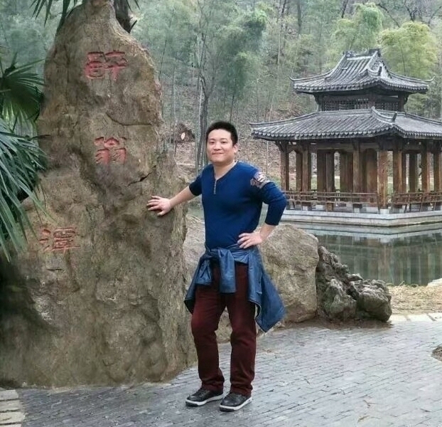 烦事用点心的第一张照片--乌鲁木齐相亲服务中心