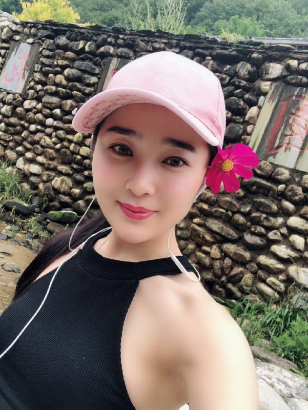 小白兔的大奶糖的第一张照片--乌鲁木齐相亲服务中心