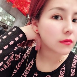 薇薇的第一张照片--乌鲁木齐相亲服务中心