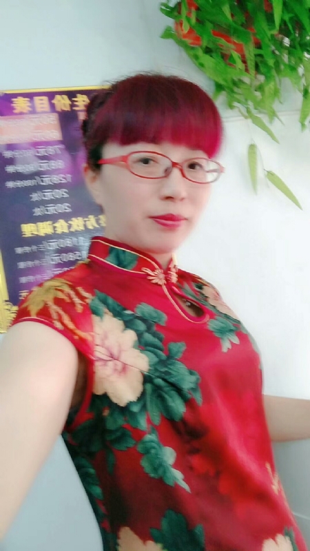 平凡女人的第一张照片--乌鲁木齐相亲服务中心