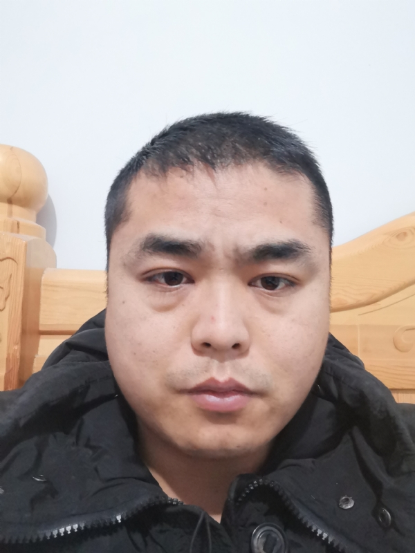 真诚的第一张照片--乌鲁木齐相亲服务中心