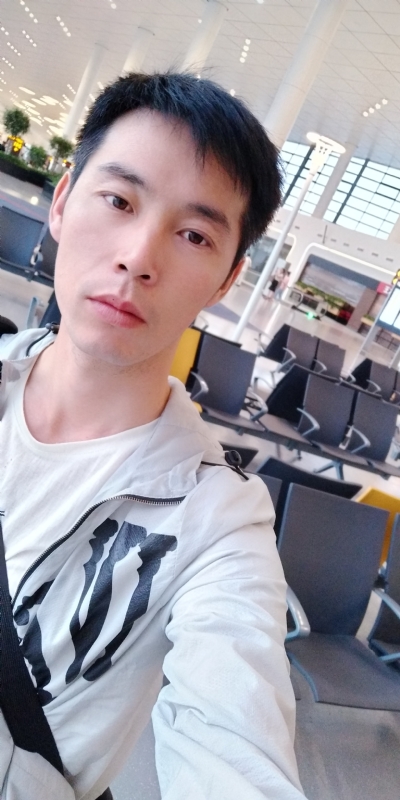 单身狗的第一张照片--乌鲁木齐相亲服务中心