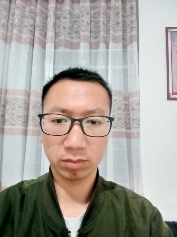 月掩门c的第一张照片--乌鲁木齐相亲服务中心