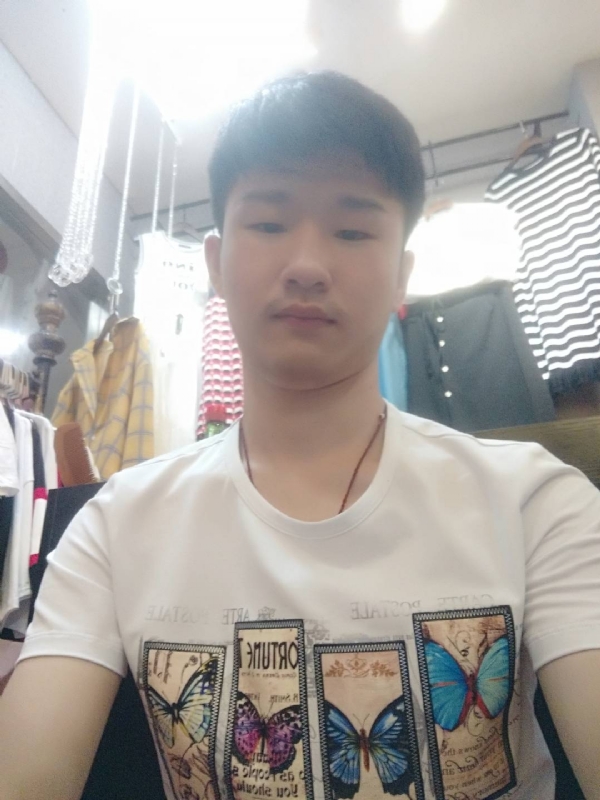 许你一世的第一张照片--乌鲁木齐相亲服务中心