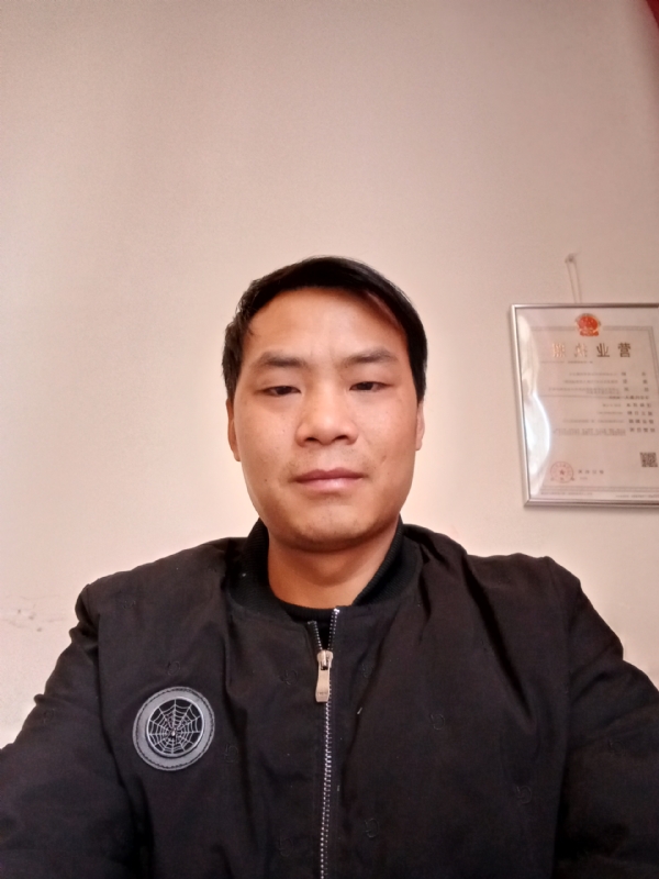 追寻爱情她在哪里的第一张照片--乌鲁木齐相亲服务中心