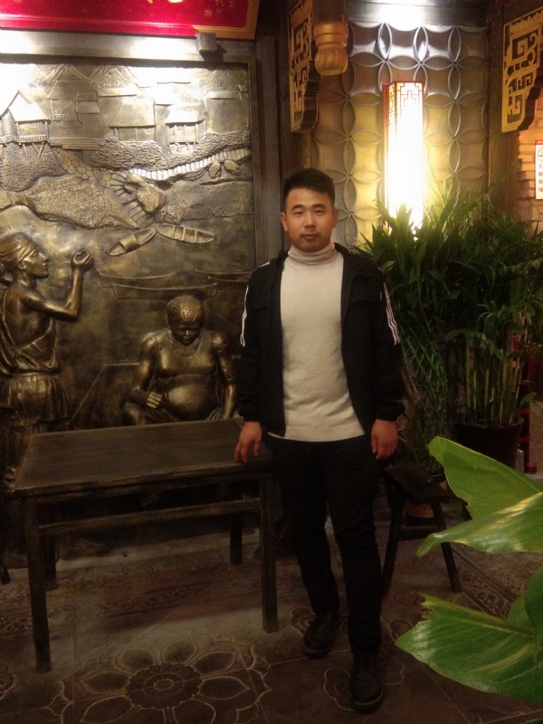王琪的第一张照片--乌鲁木齐相亲服务中心